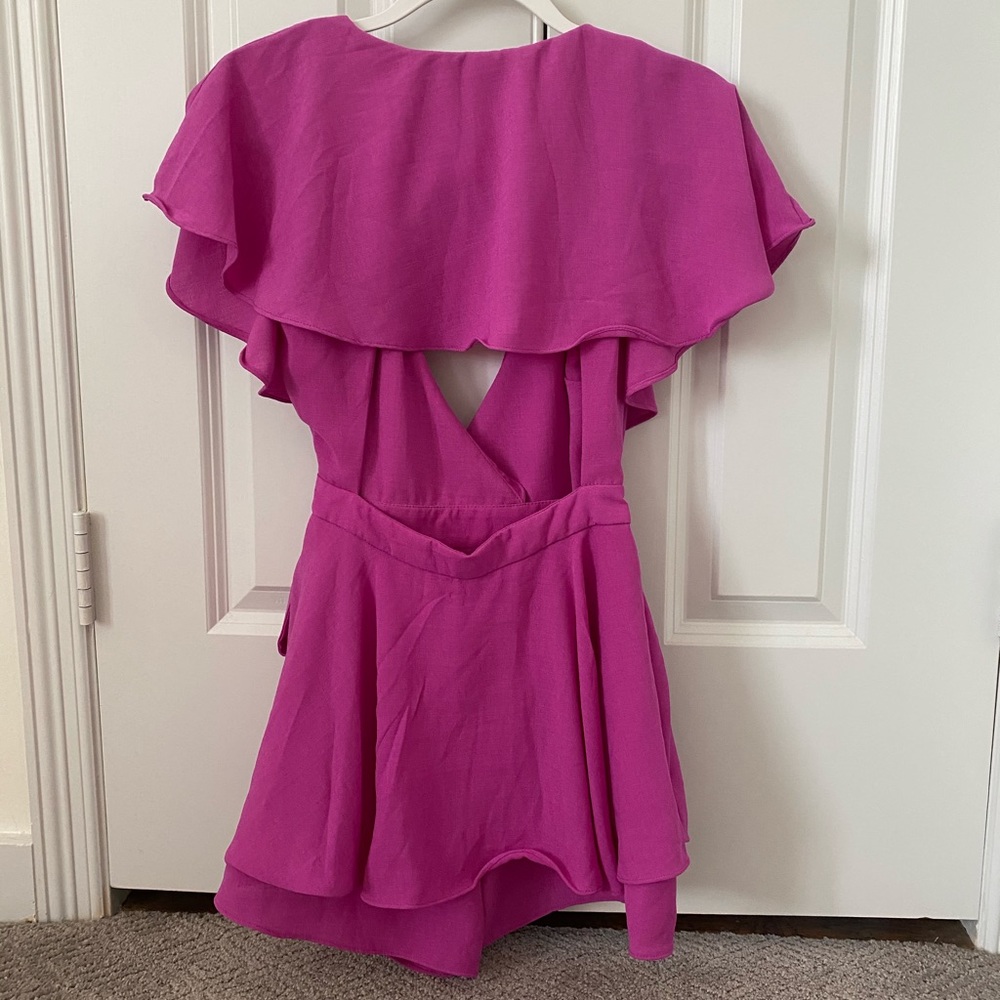 Flowy Ruffles Tie Backless Romper! - image 5